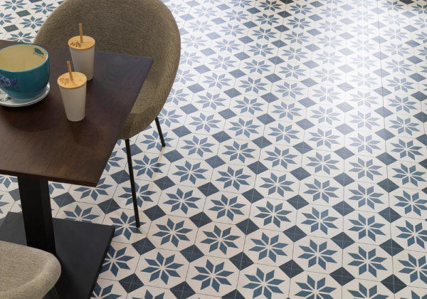 Gạch bông thường được dùng lát sàn cho các nhà hàng, quán ăn bởi vẻ đẹp đặc biệt có giá trị thẩm mỹ cao